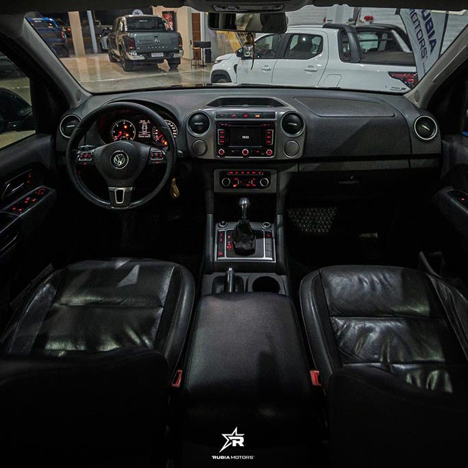 amarok-highline-tdi-negra-05